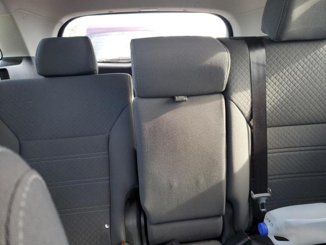 Photo 10 from auction – 2017 KIA SORENTO LX with VIN 5XYPGDA35HG280899