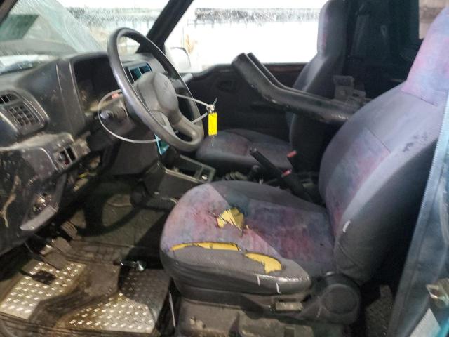 Photo 7 from auction – 1994 GEO TRACKER with VIN 2CNBJ18U8R6951629
