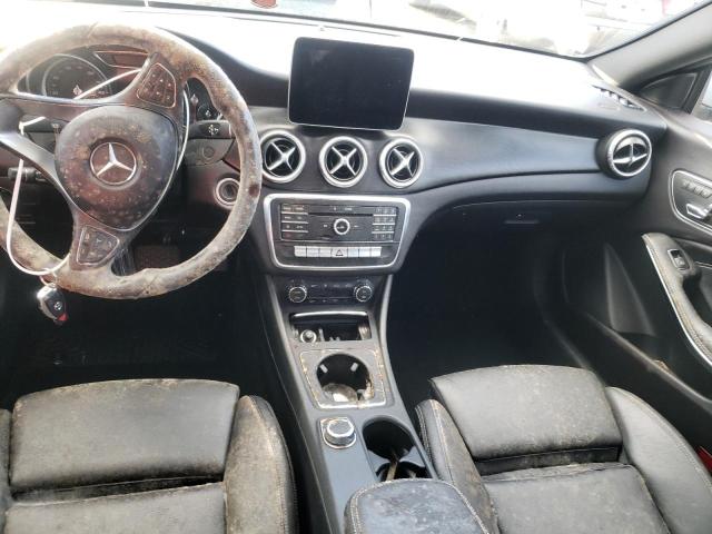 Photo 8 from auction – 2018 MERCEDES-BENZ CLA 250 with VIN WDDSJ4EB5JN602801