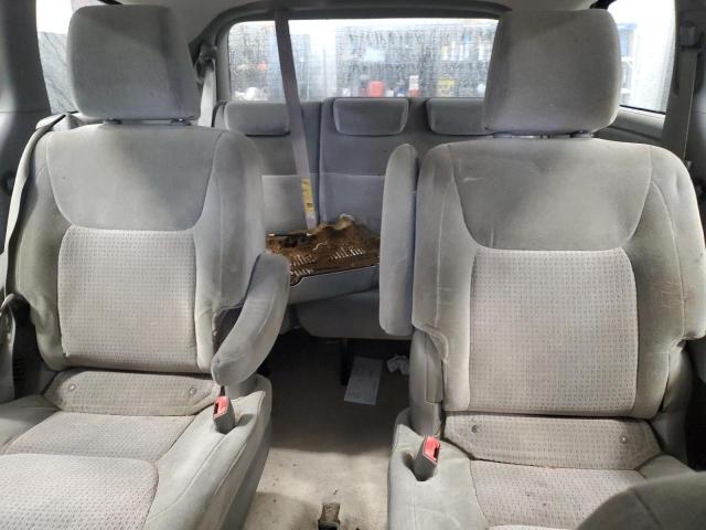Photo 10 from auction – 2010 TOYOTA SIENNA CE with VIN 5TDKK4CC4AS319772