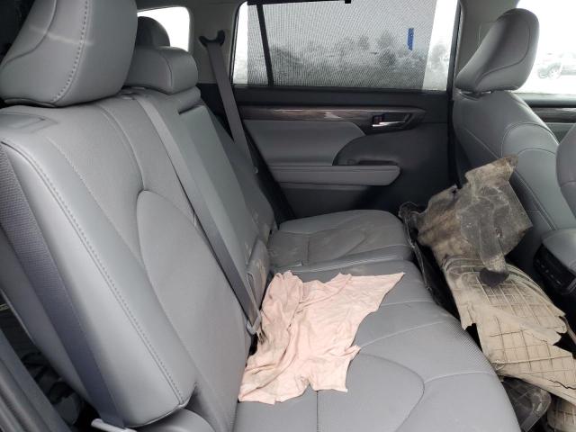 Photo 11 from auction – 2021 TOYOTA HIGHLANDER with VIN 5TDDZRBH4MS159251