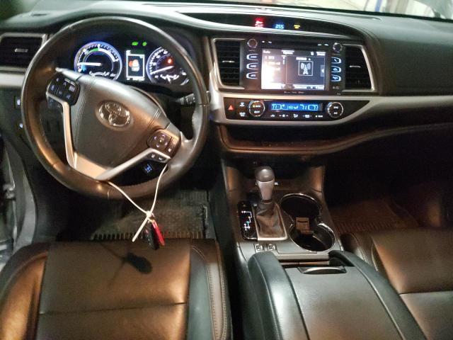 Photo 8 from auction – 2017 TOYOTA HIGHLANDER with VIN 5TDJGRFH0HS035244