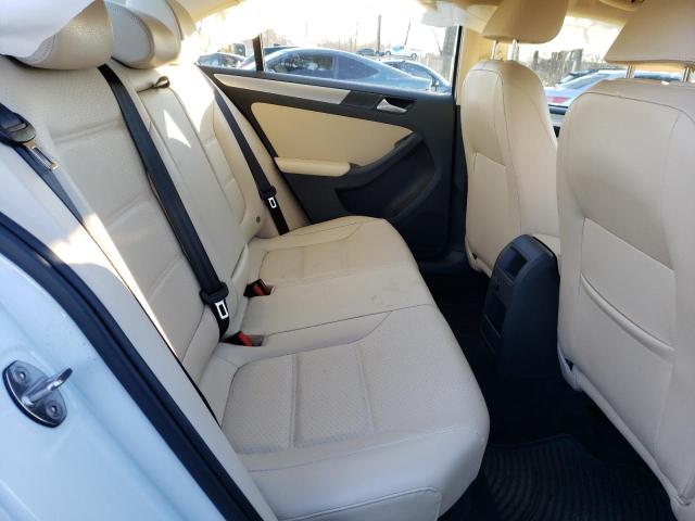 Photo 10 from auction – 2017 VOLKSWAGEN JETTA SE with VIN 3VWDB7AJXHM325871