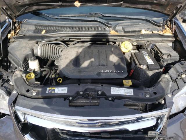 Photo 12 from auction – 2015 CHRYSLER TOWN & COU with VIN 2C4RC1BG8FR739713