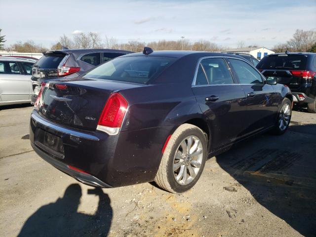 Photo 3 from auction – 2018 CHRYSLER 300 TOURIN with VIN 2C3CCARG4JH165755