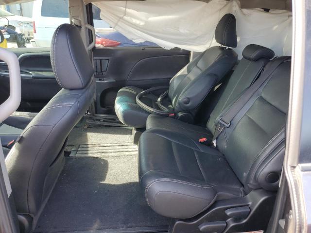 Photo 11 from auction – 2017 TOYOTA SIENNA SE with VIN 5TDXZ3DC0HS767978