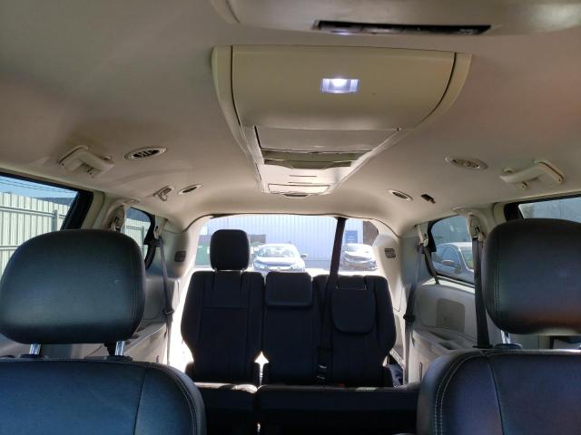 Photo 10 from auction – 2014 CHRYSLER TOWN & COU with VIN 2C4RC1BGXER446829