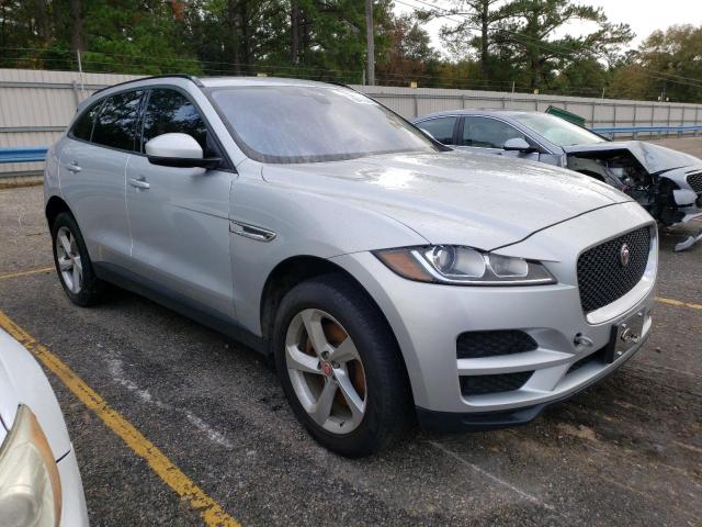 Photo 4 from auction – 2017 JAGUAR F-PACE PRE with VIN SADCJ2BV1HA489047