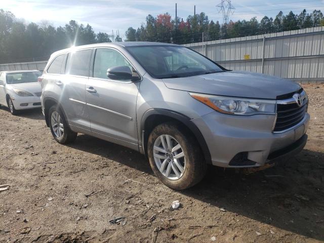 Photo 4 from auction – 2016 TOYOTA HIGHLANDER with VIN 5TDBKRFH9GS294302