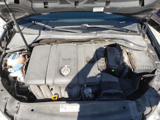 Photo 11 from auction – 2011 VOLKSWAGEN JETTA S with VIN 3VWPZ7AJ7BM687754