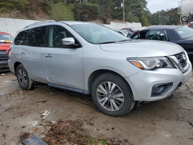 Photo 4 from auction – 2017 NISSAN PATHFINDER with VIN 5N1DR2MNXHC664014