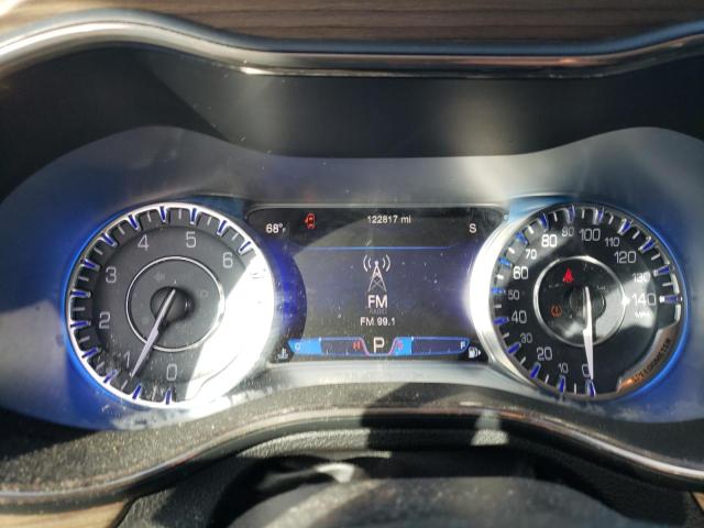 Photo 9 from auction – 2015 CHRYSLER 200 C with VIN 1C3CCCCG1FN625537