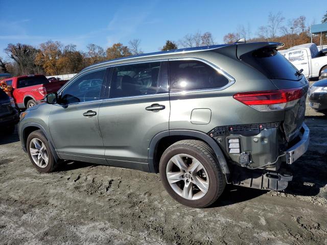 Photo 2 from auction – 2018 TOYOTA HIGHLANDER with VIN 5TDDZRFH9JS821329