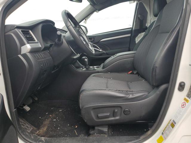 Photo 7 from auction – 2015 TOYOTA HIGHLANDER with VIN 5TDBKRFH4FS173336