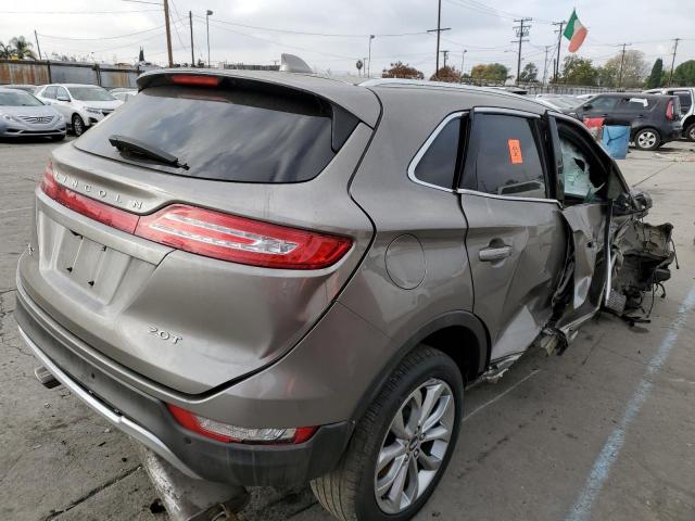 Photo 3 from auction – 2017 LINCOLN MKC SELECT with VIN 5LMCJ2C94HUL09497