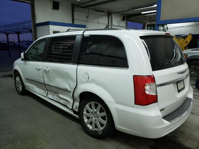 Photo 2 from auction – 2015 CHRYSLER TOWN & COU with VIN 2C4RC1BG6FR553183