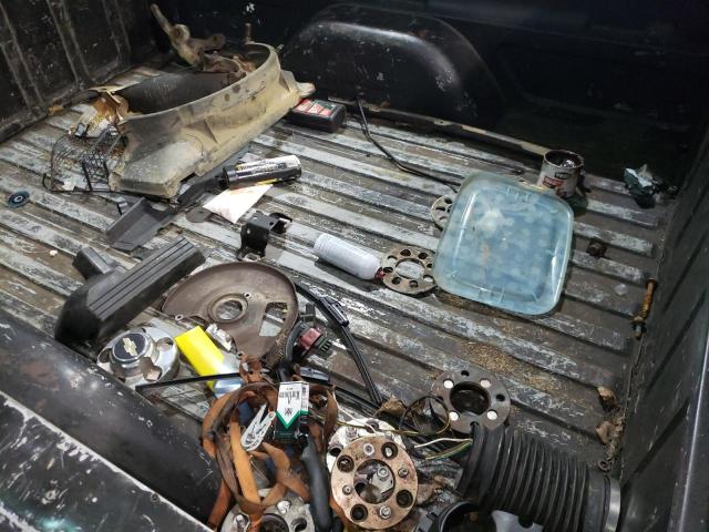 Photo 12 from auction – 1991 CHEVROLET GMT-400 C1 with VIN 2GCEC19K7M1181051