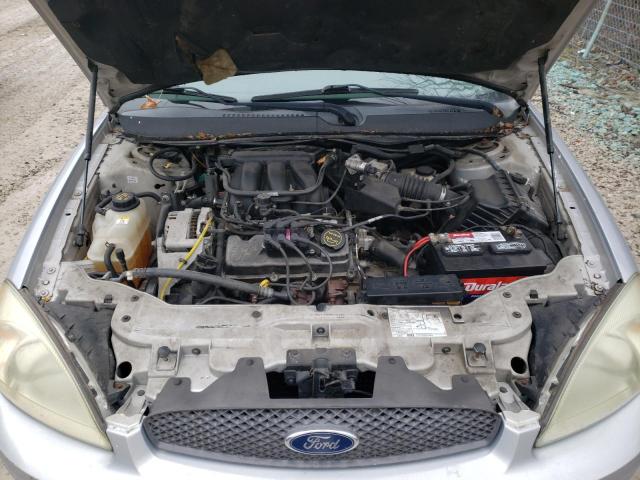 Photo 11 from auction – 2004 FORD TAURUS SE with VIN 1FAFP53U64A142604