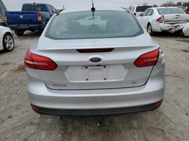 Zdjęcie 6 z aukcji – 2018 FORD FOCUS SE z VIN 1FADP3F27JL216649
