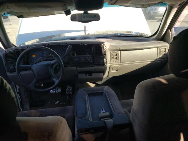 Photo 8 from auction – 2000 CHEVROLET SILVERADO with VIN 1GCEC19T0YZ309927