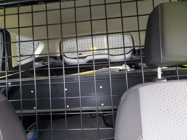 Photo 10 from auction – 2017 FORD ESCAPE SE with VIN 1FMCU0GDXHUC99524