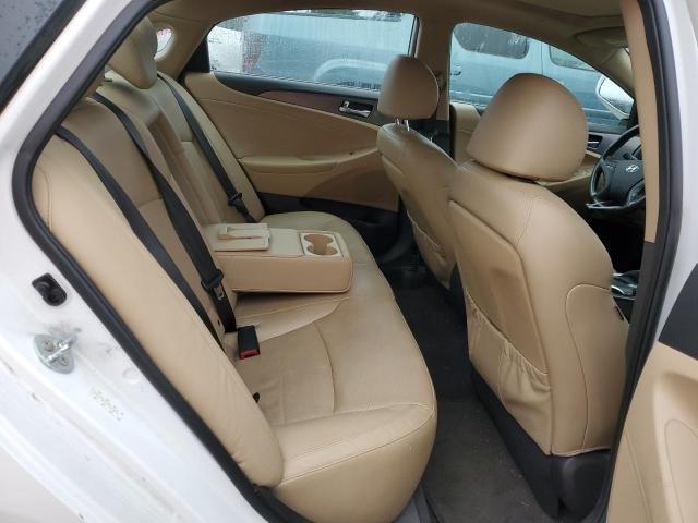 Photo 10 from auction – 2015 HYUNDAI SONATA HYB with VIN KMHEC4A47FA132015