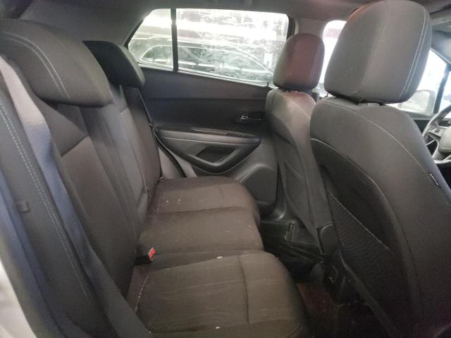 Photo 11 from auction – 2015 CHEVROLET TRAX 1LT with VIN KL7CJRSB8FB143057