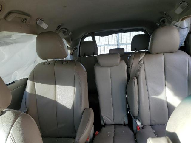 Photo 10 from auction – 2011 TOYOTA SIENNA LE with VIN 5TDKK3DC1BS010898