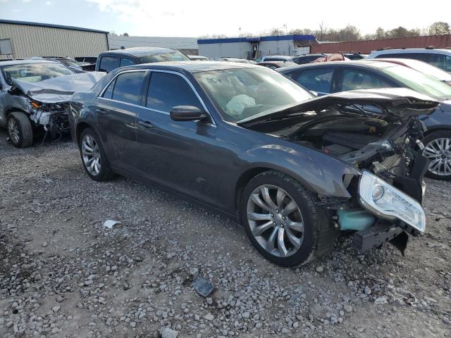 Photo 4 from auction – 2017 CHRYSLER 300 LIMITE with VIN 2C3CCAAG5HH603737