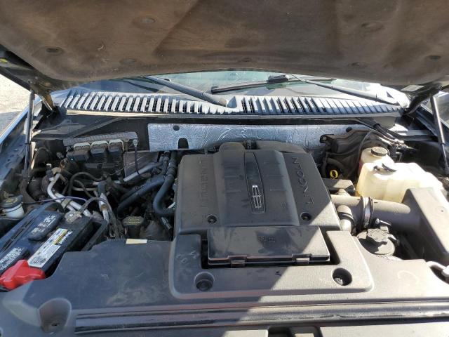 Photo 12 from auction – 2012 LINCOLN NAVIGATOR with VIN 5LMJJ2J53CEL08030