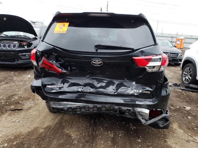 Photo 6 from auction – 2018 TOYOTA HIGHLANDER with VIN 5TDJZRFH4JS836162