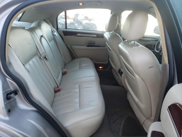 صورة رقم 10 من المزاد - 2003 LINCOLN TOWN CAR E مع VIN 1LNHM81W33Y660267