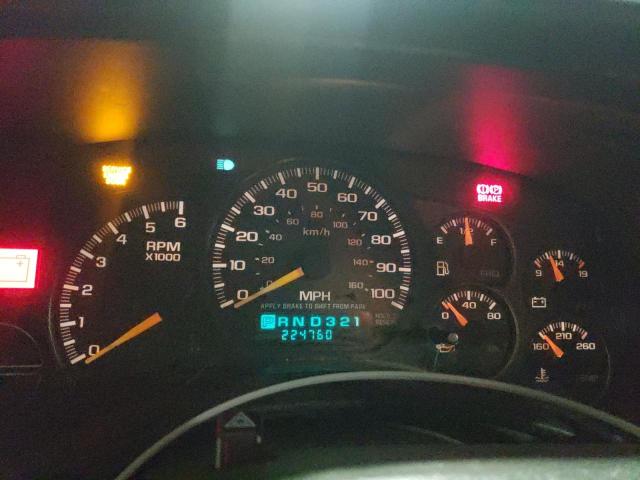 Photo 9 from auction – 2000 CHEVROLET SILVERADO with VIN 1GCEK19TXYZ240599