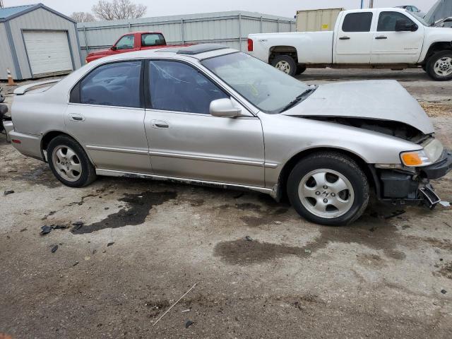 Photo 4 from auction – 1997 HONDA ACCORD SE with VIN 1HGCD5604VA264332