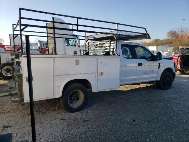 Photo 3 from auction – 2017 FORD F350 SUPER with VIN 1FD8X3G63HEB86296