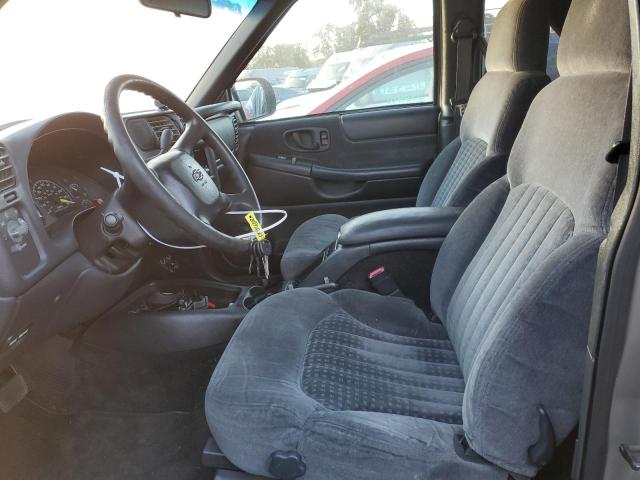 Photo 7 from auction – 2001 CHEVROLET BLAZER with VIN 1GNCS18W91K145735