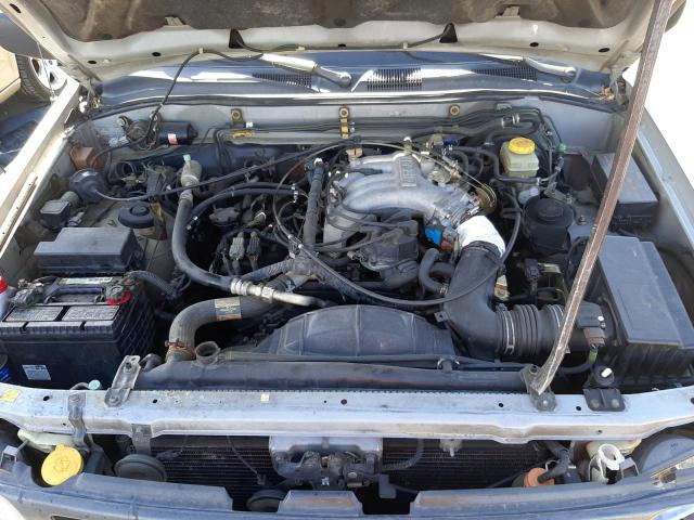 Photo 11 from auction – 1998 NISSAN PATHFINDER with VIN JN8AR05S3WW287803