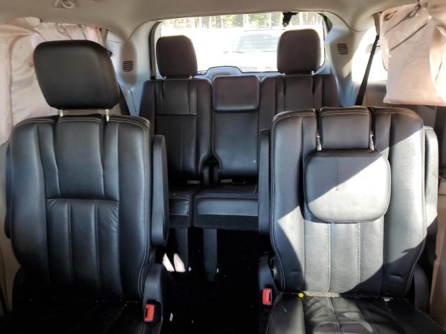 Photo 10 from auction – 2011 CHRYSLER TOWN & COU with VIN 2A4RR8DG8BR704470