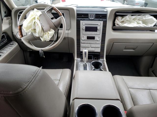 Photo 8 from auction – 2008 LINCOLN NAVIGATOR with VIN 5LMFU285X8LJ17873