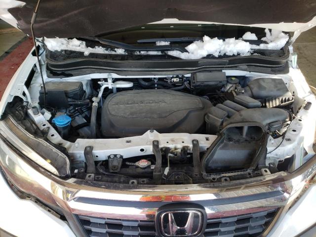 Photo 11 from auction – 2020 HONDA RIDGELINE with VIN 5FPYK3F53LB019396