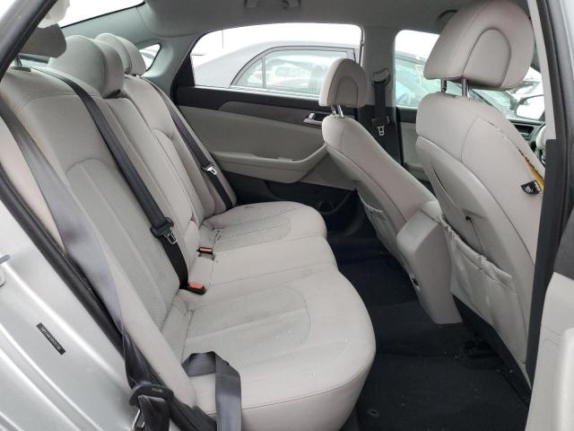 Photo 10 from auction – 2016 HYUNDAI SONATA SE with VIN 5NPE24AF2GH357381