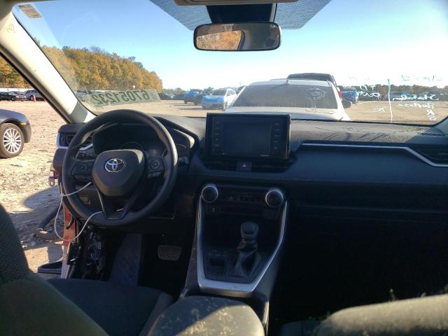 Photo 8 from auction – 2020 TOYOTA RAV4 LE with VIN JTMH1RFV7LD049992
