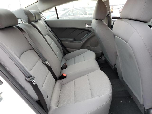 Photo 10 from auction – 2018 KIA FORTE LX with VIN 3KPFK4A73JE240823