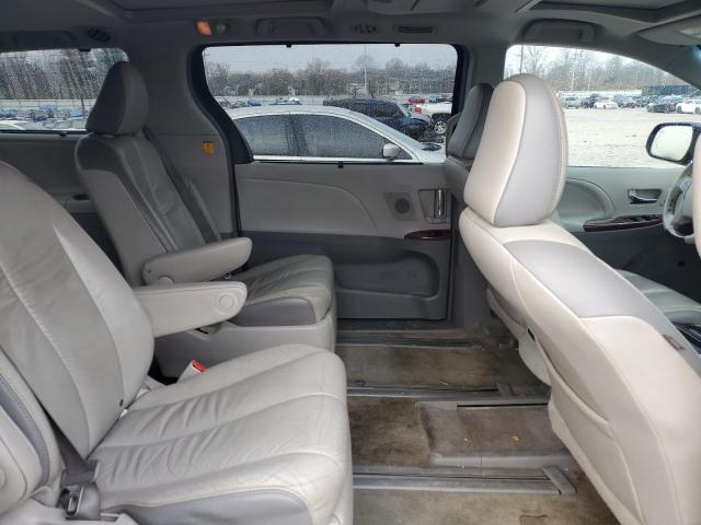 Photo 11 from auction – 2011 TOYOTA SIENNA XLE with VIN 5TDYK3DC5BS169563