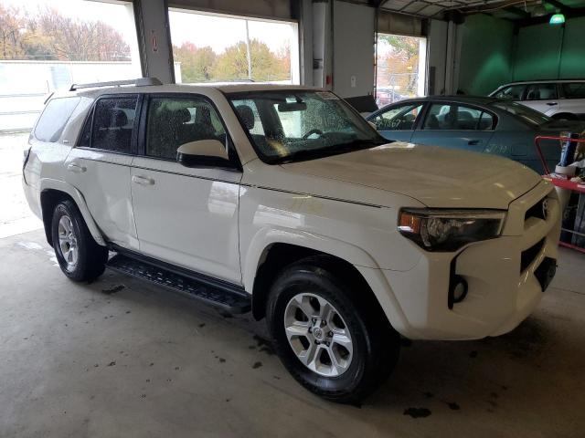 Photo 4 from auction – 2016 TOYOTA 4RUNNER SR with VIN JTEBU5JR9G5347326