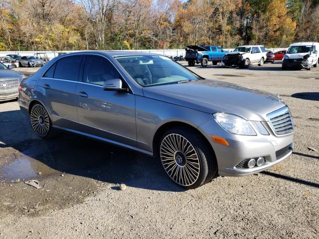 Photo 4 from auction – 2010 MERCEDES-BENZ E 350 with VIN WDDHF5GB5AA208379