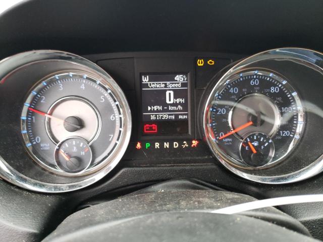 Photo 9 from auction – 2014 CHRYSLER TOWN & COU with VIN 2C4RC1BG4ER248599