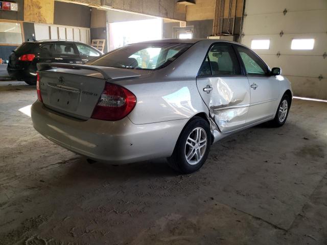 Photo 3 from auction – 2002 TOYOTA CAMRY LE with VIN 4T1BE32K92U597005