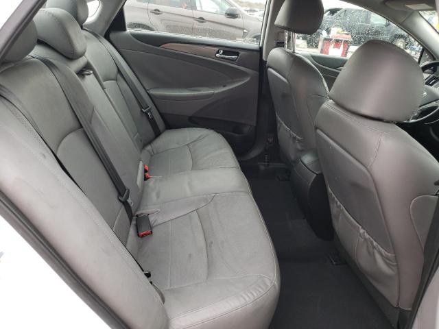 Photo 10 from auction – 2015 HYUNDAI SONATA HYB with VIN KMHEC4A42FA136845