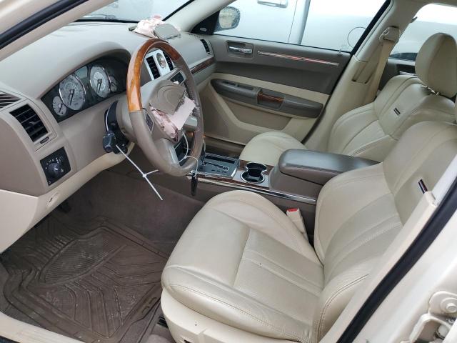 Photo 7 from auction – 2009 CHRYSLER 300C with VIN 2C3LA63TX9H604137